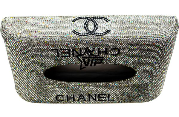 Салфетница CHANEL SILVER для автомобиля, офиса (дома) со стразами